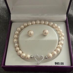 Mother of Pearl Ivory Bracelet with Sparkling Silver Heart